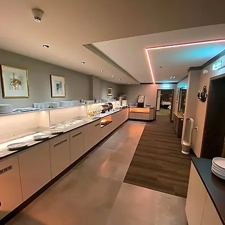 Stadthotel Patrizier Ξενοδοχείο 3*