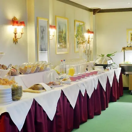 Stadthotel Patrizier Hotel 3*