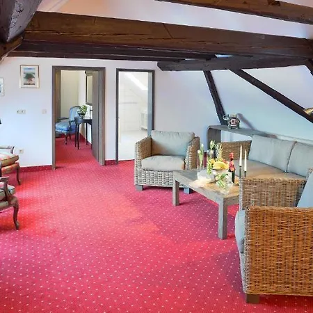 Отель Stadthotel Patrizier Шмалькальден